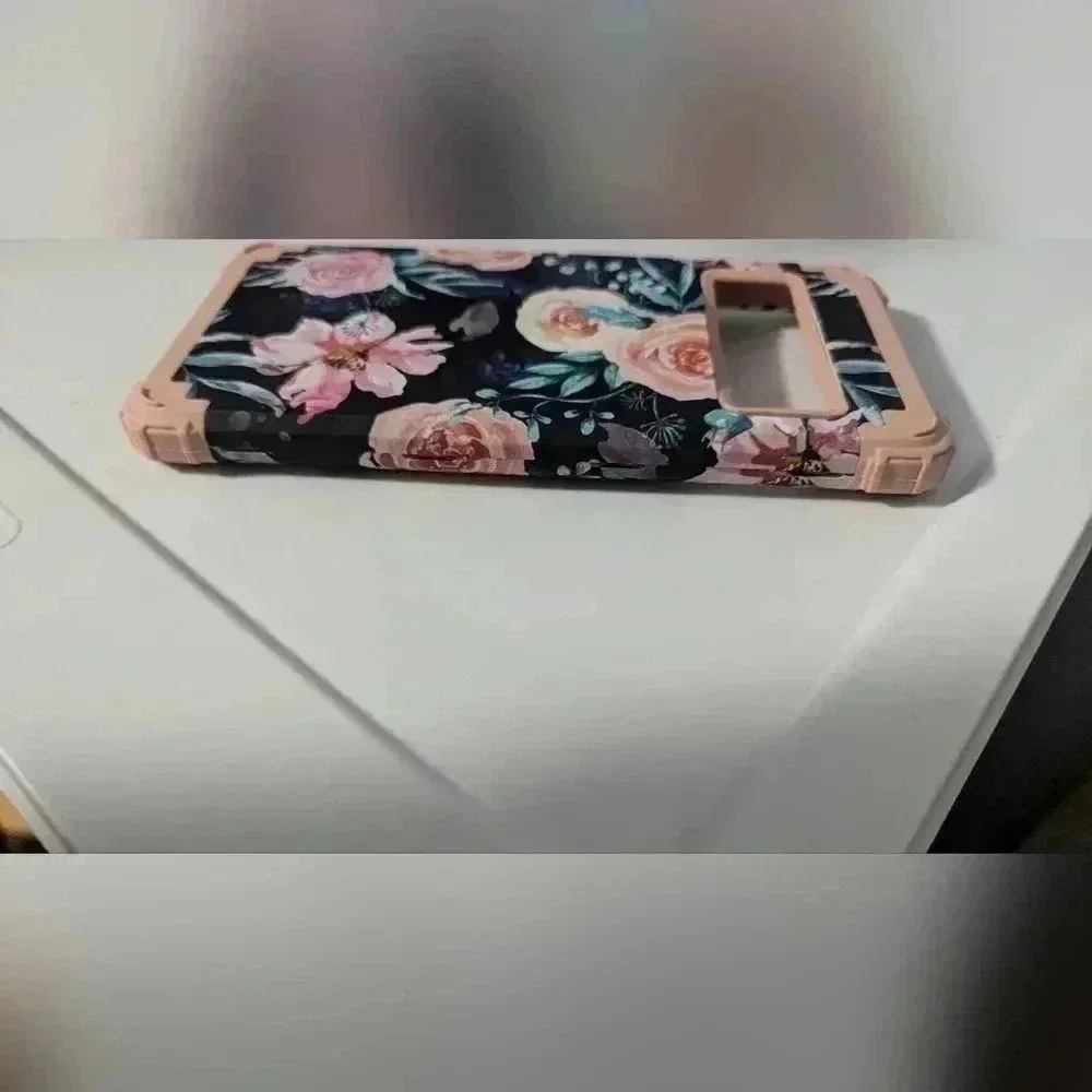 Google Pixel 6 Pro Case, Heavy Duty Shockproof Protection Floral Print (EUC)